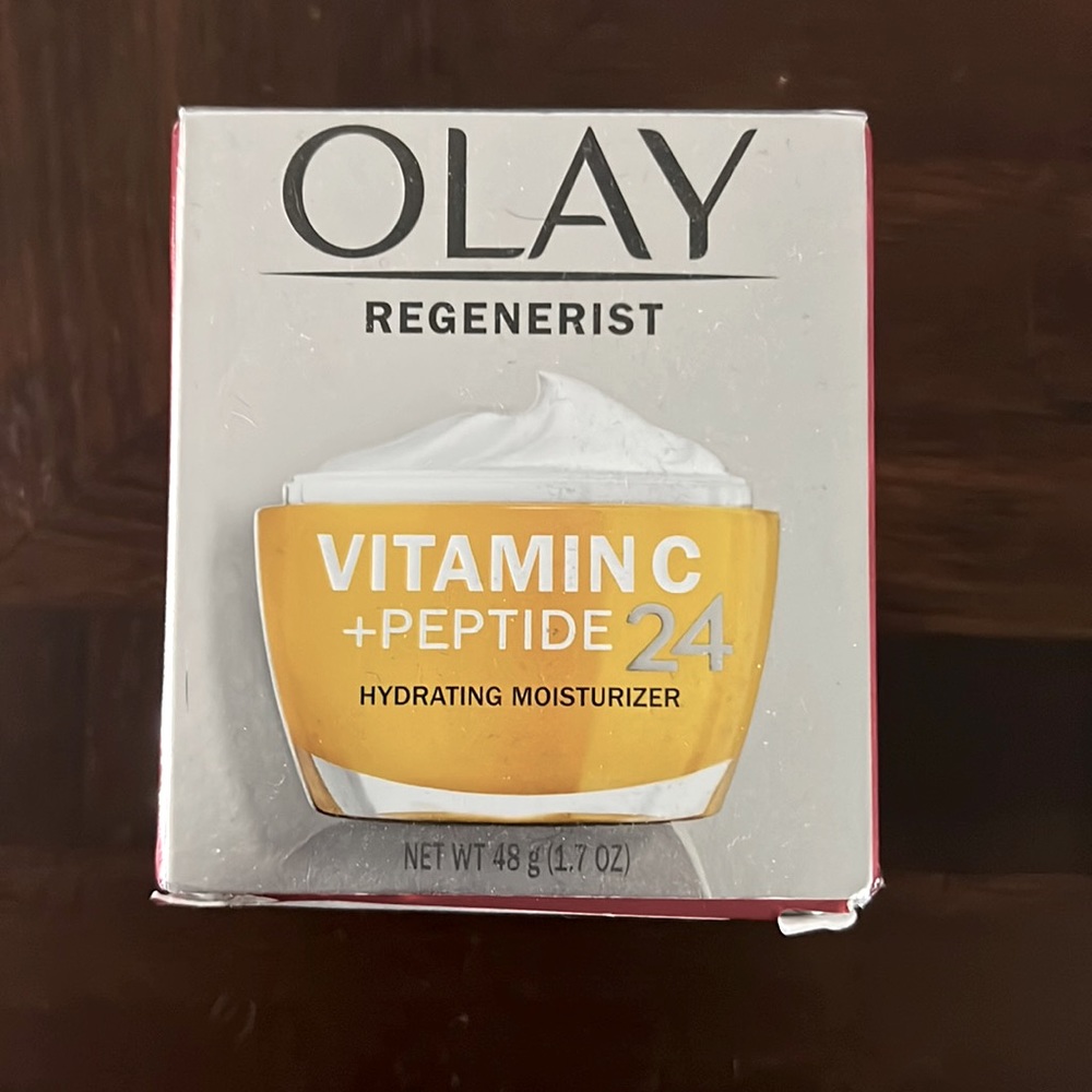 Okay regenerist vitamin c + peptide 24 hydrating moisturizer